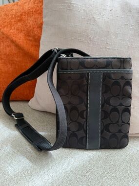 Coach Black Signature Canvas Crossbody Flight Map Bag